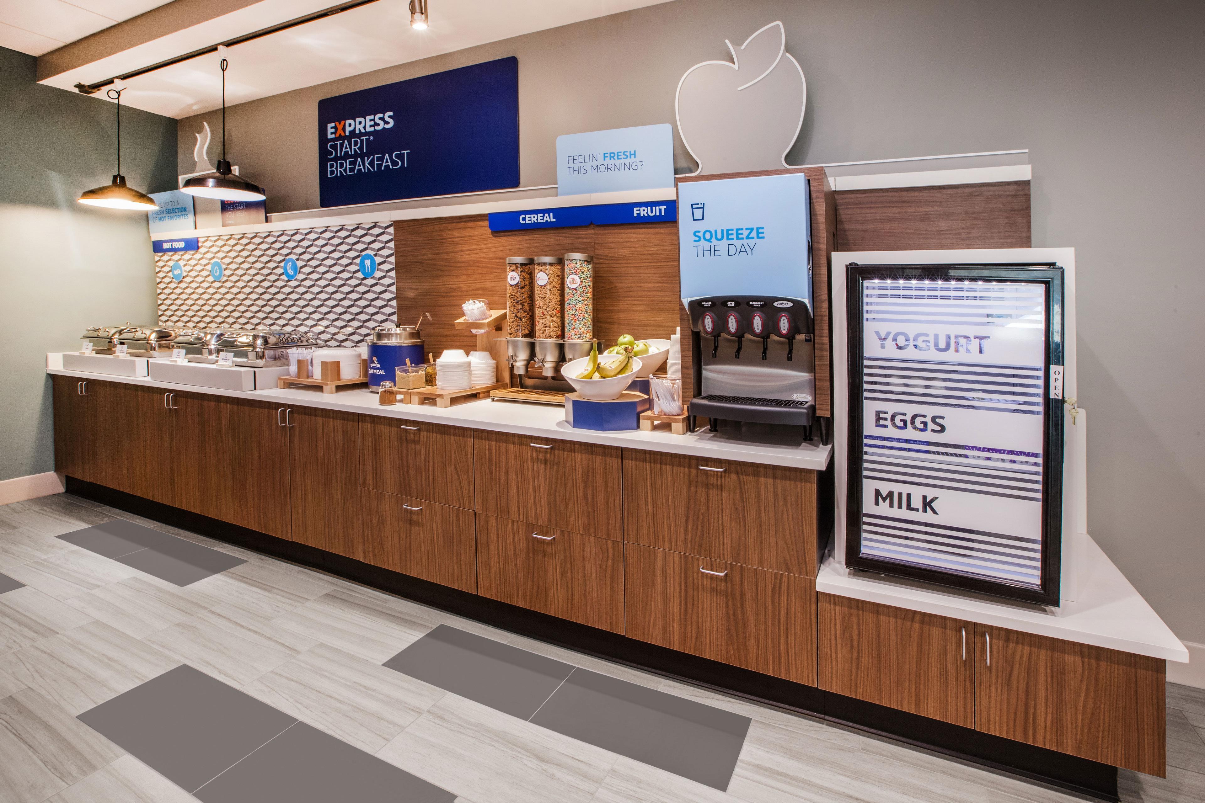 Holiday Inn Express Fargo Sw I94 Medical Center, An Ihg Hotel Екстер'єр фото