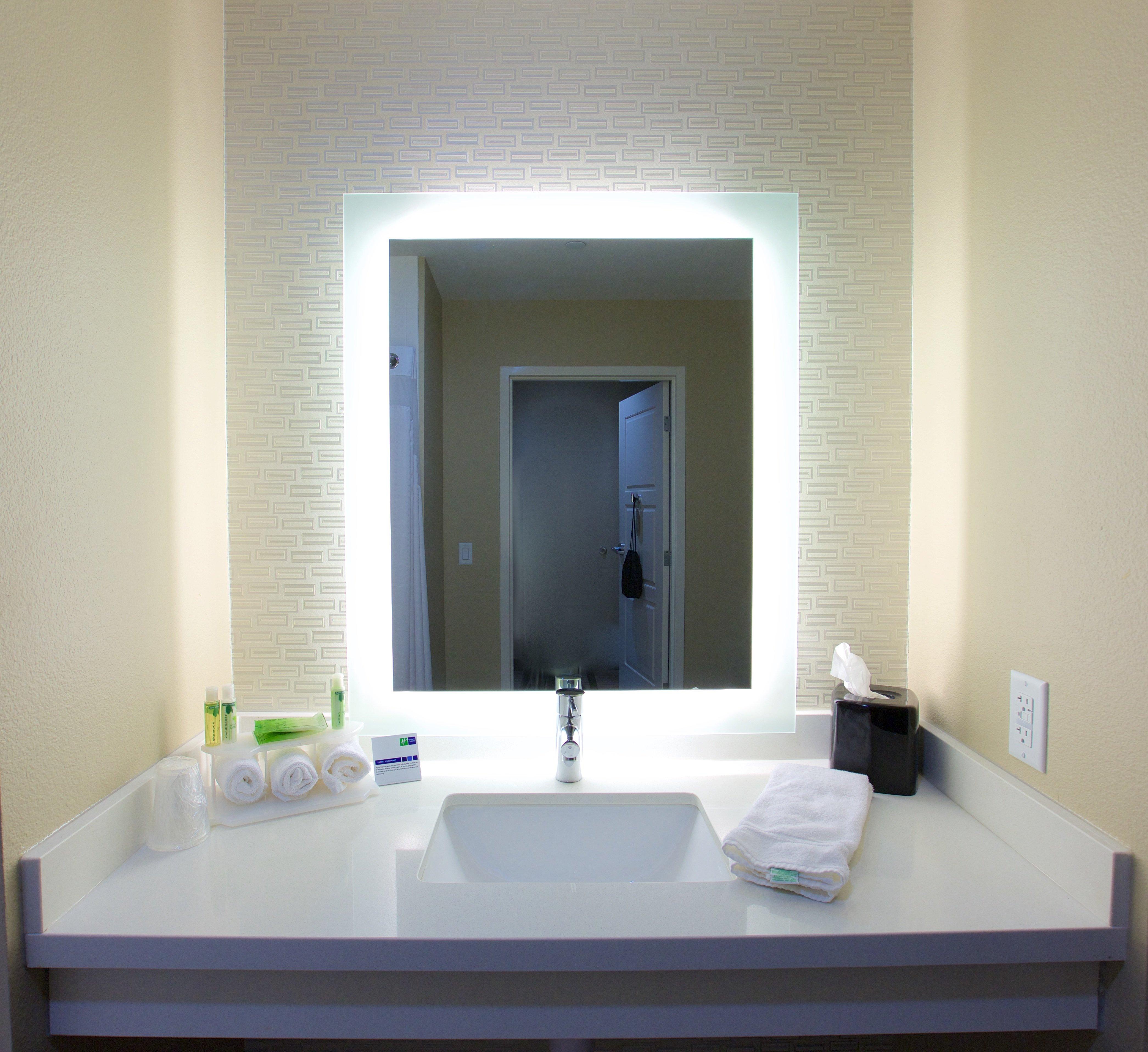 Holiday Inn Express Fargo Sw I94 Medical Center, An Ihg Hotel Екстер'єр фото