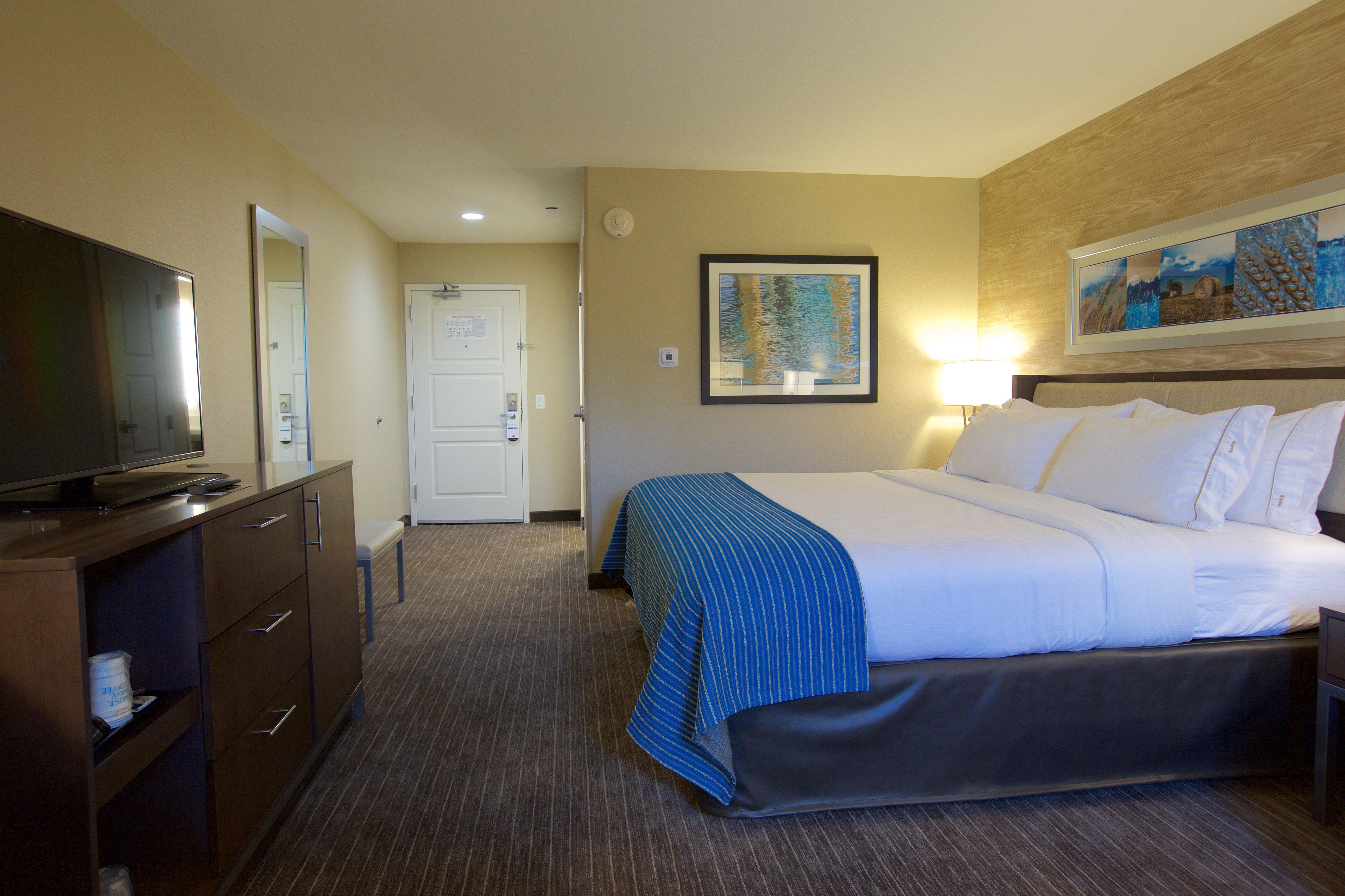 Holiday Inn Express Fargo Sw I94 Medical Center, An Ihg Hotel Екстер'єр фото