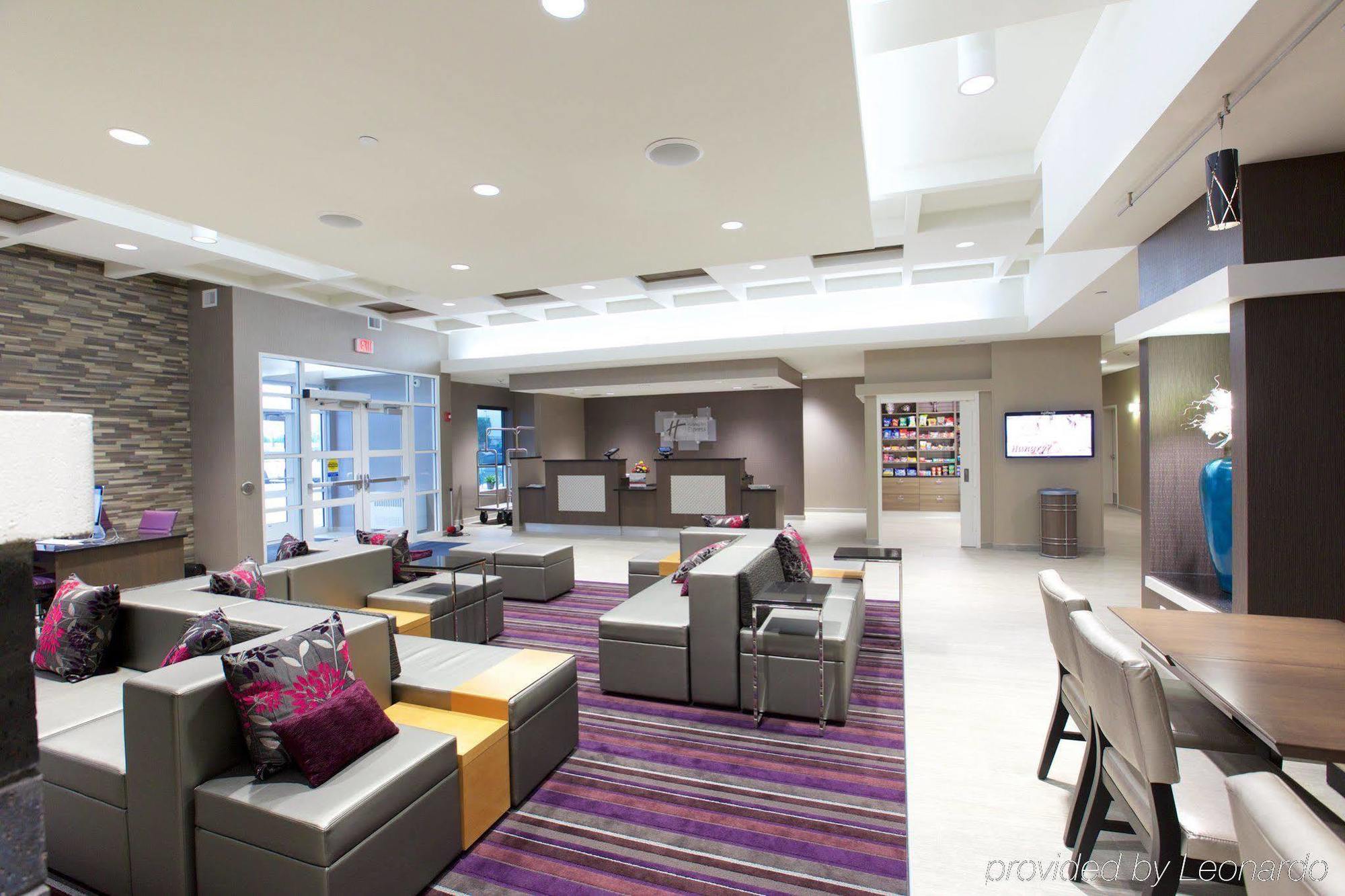 Holiday Inn Express Fargo Sw I94 Medical Center, An Ihg Hotel Екстер'єр фото